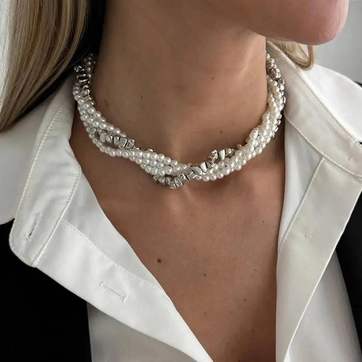 IngeSight.Z 2026 Kpop حلية تقليد اللؤلؤ قلادة المرأة خمر أنيقة CCB سترة مطرزة سلسلة الرقبة العروس مجوهرات الزفاف