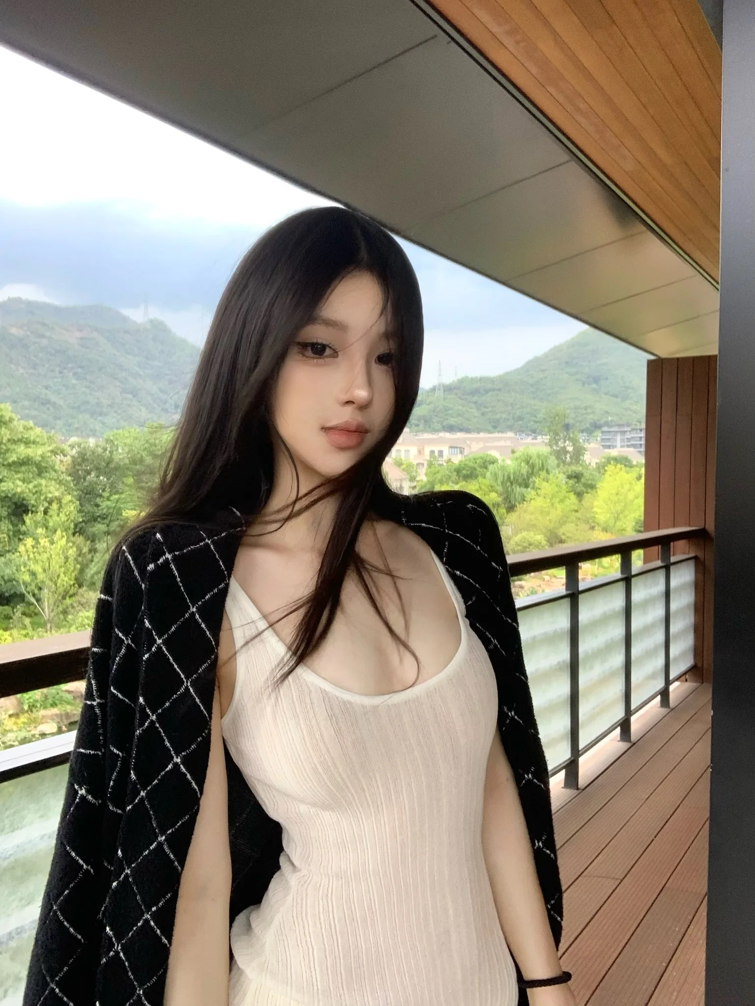 

Woppei 25 Осенне-зимний новый высококачественный вязаный комплект: мягкий, приятный к телу топ с V-образным вырезом и длинными рукавами, облегающая юбка