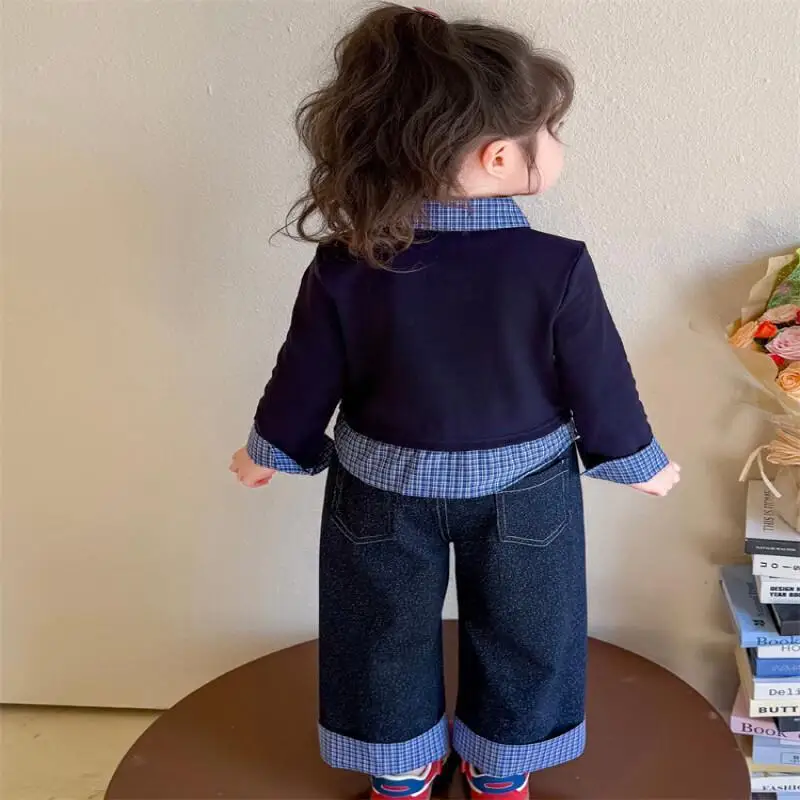 الفتيات الصغيرات الدنيم السراويل قطعتين مجموعة جديدة للأطفال النمط الغربي المرقعة هوديي موضة 2 قطعة الملابس سترة الصبي بلايز