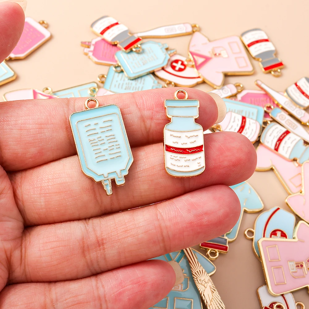 Leslie 10pcs Enamel Medical Stethoscope Syringe Nurse Hat Pendant For Bracelet DIY Doctors Charms Jewelry Making Findings