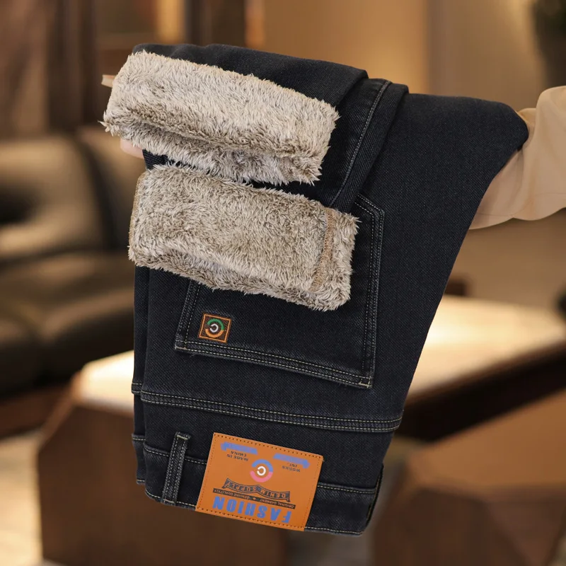 Light luxury jeans for men in winter, with plush and thick denim fabric, trendy slim fit, small straight leg, elastic warm pants