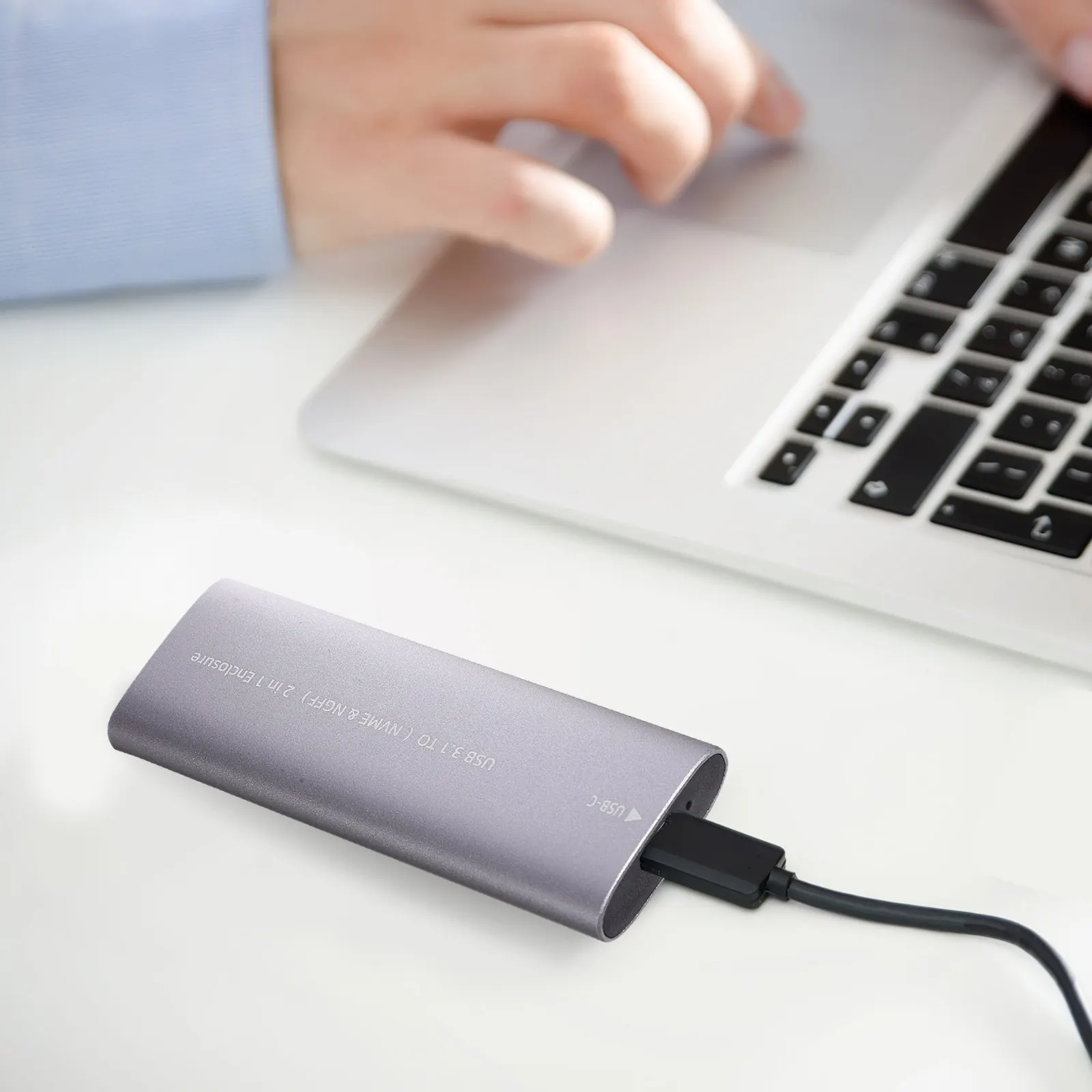 

USB 3.1 Type-C Portable External SSD Enclosure Compact Aluminum Shell Fast Reading Speed Large File Transfer Compatible Laptop