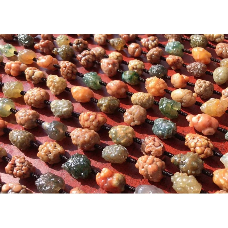 Factory Alashan Gobi Rough Stone Agate Color Fish Roe Necklace