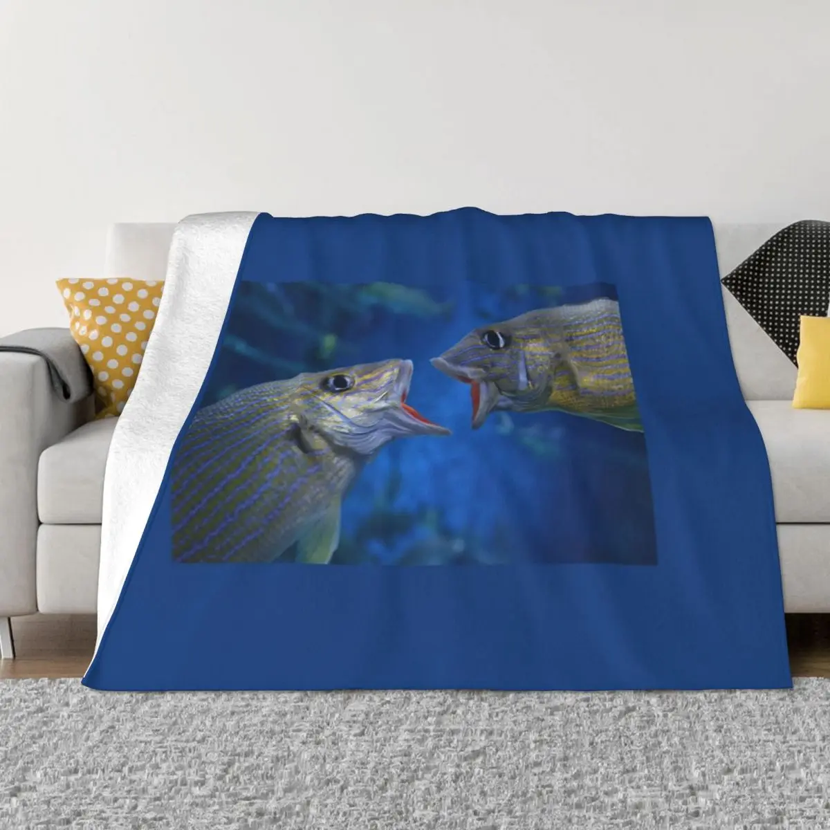 BLUE KISSING FISH PHOTO Throw Blanket Luxury St Blanket decorative blanket christmas gifts