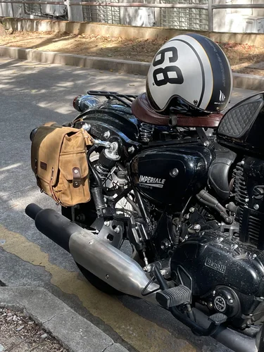 Imagen 2 del producto Mochila Vintage para motocicleta, impermeable, de lona, de cuero, marrón, Retro, para asiento trasero, Bolsa lateral para motorista, alforjas para Motocross