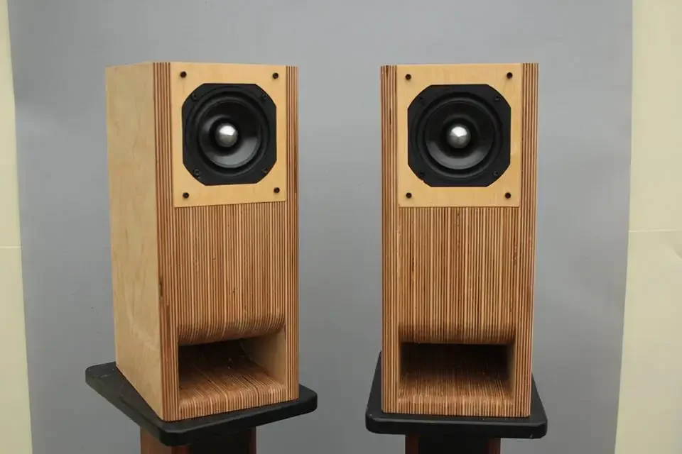 Y-031 10,2 cm Vollfrequenz-Labyrinth-Lautsprecher, leere Box, Bücherregal, HiFi-Verstärker, ein Paar DIY Custom