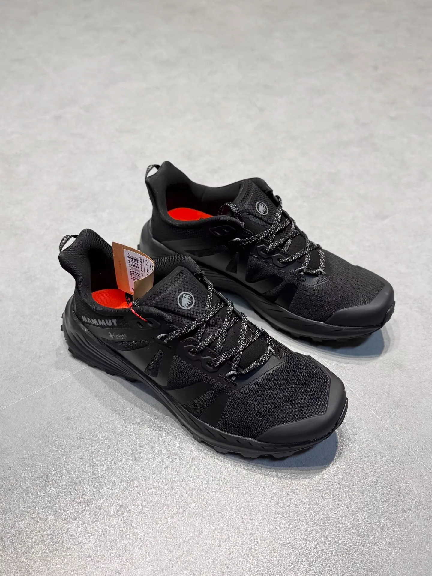 Professional Running Shoes Non-slip Walking Sneakers Mens Womens Designer Sneakers Unisex Outdoor Sneakers