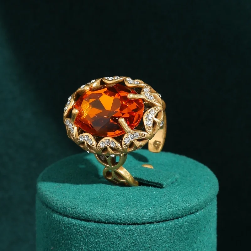 

Vintage Orange Crystal Ring Woman Oval Gold Color Rhinestone High Quality Jewelry Luxury Brand Designer Party Accessories 2026