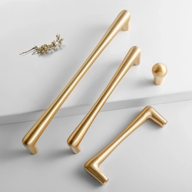 Nordic Brass Furniture Handles Gold Handles for Wardrobe and Drawer Dresser Hardware Fitting Kitchen Cabinet Cupboard Handles