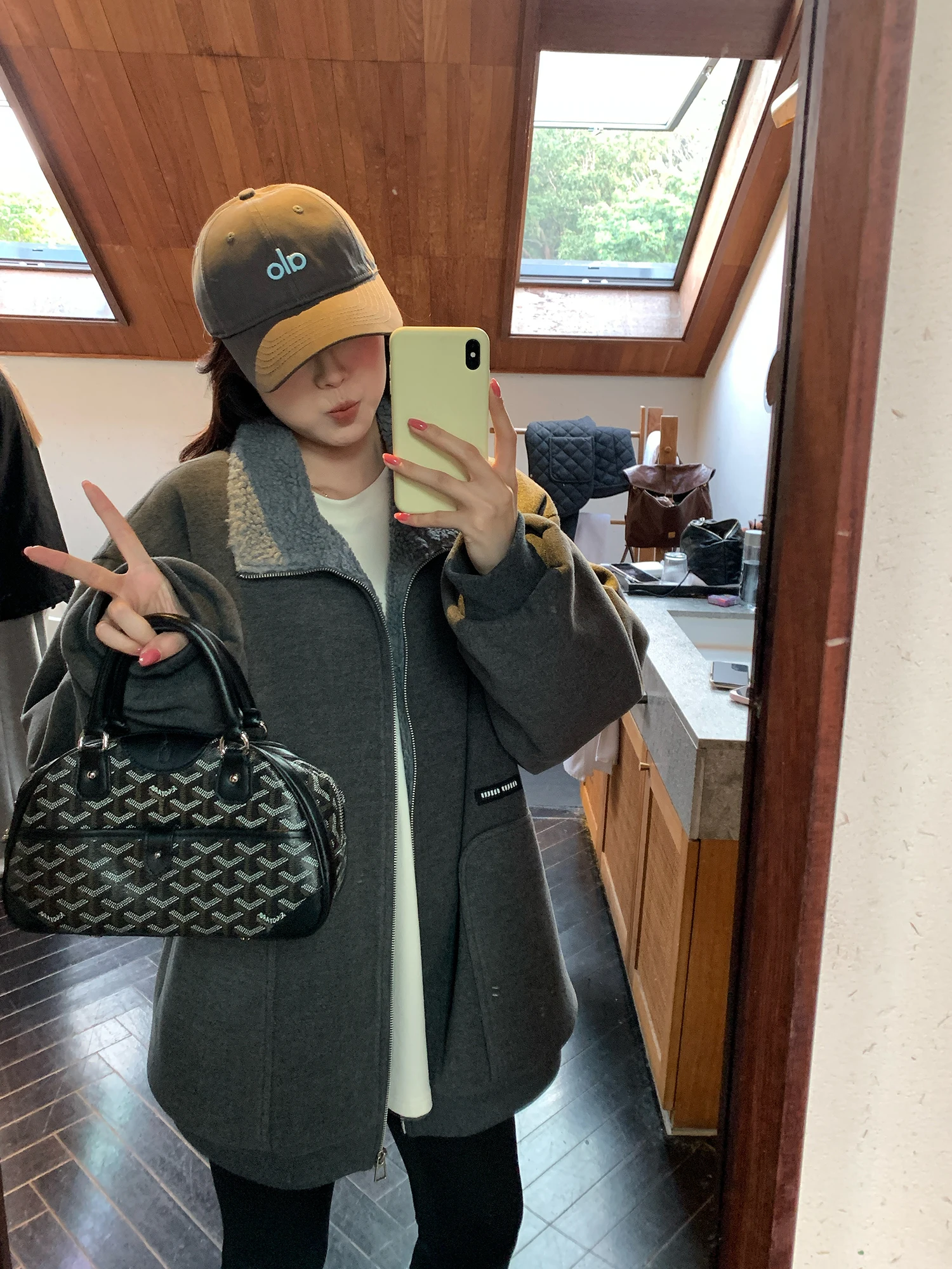 

Зимняя женская куртка NAZ больших размеров с утепленным воротником, комфортная, универсальная, теплая, пушистая, с цветными вставками, стройнящая, повседневная, свободного кроя