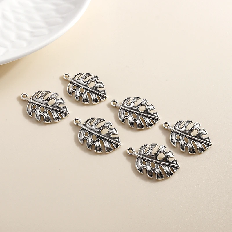 Leslie 20 Stück 18*26mm Metall-Legierung Bananenblätter Anhänger für DIY Handwerk Armbänder Halsketten Handgemachter Schmuck Zubehör – Detail 4