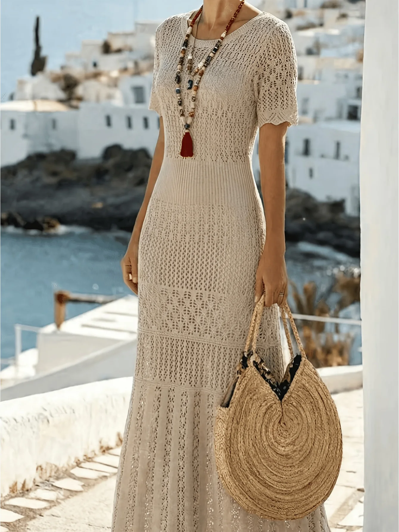 Vestido midi de punto calado que estiliza la cintura, vestido de playa con dobladillo largo y manga corta para vacaciones de verano, elegante y a la moda.