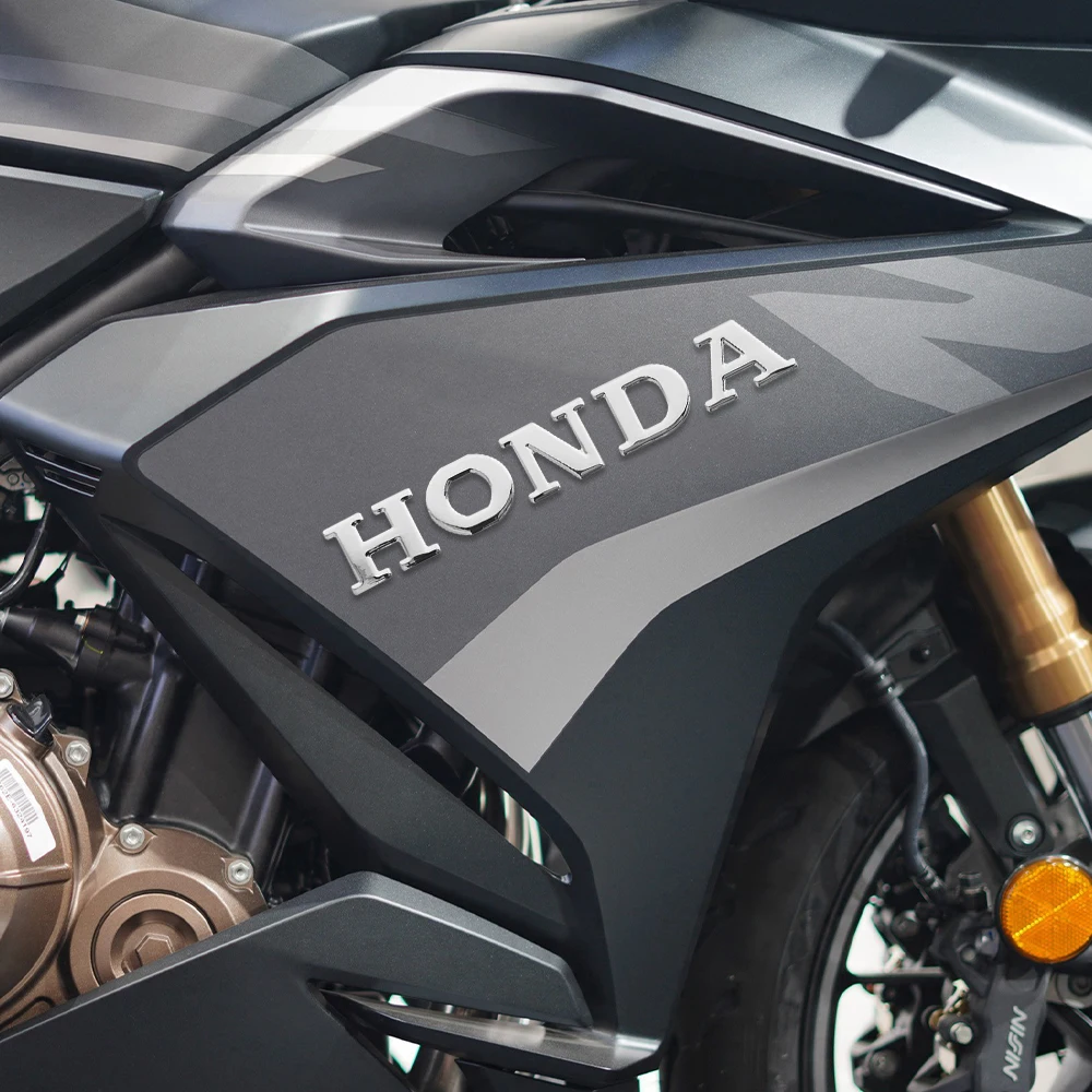 Naklejka 3D Honda Logo z literą na zbiornik motocykla