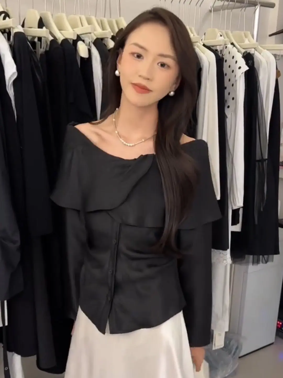 

Элегантная модная черная женская блузка с длинным рукавом, весна 2026, новая модель, приталенный крой, для офиса, в корейском стиле, из полиэфирного волокна