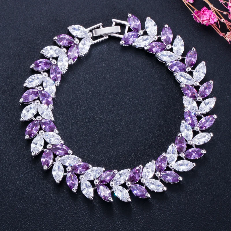 CWWZircons 2022 Luxury Jewelry AAA High Quality Cubic Zircon Leaf Shape Vintage Bride Wedding Bracelet Bangle for Women CB140