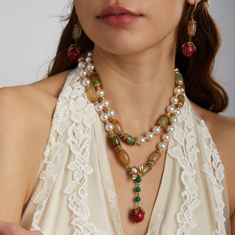 

Vintage Pearl Layered Necklace Statement For Women Long Beaded Bride Green Natural Glass Luxury Designer Jewelry Accessories