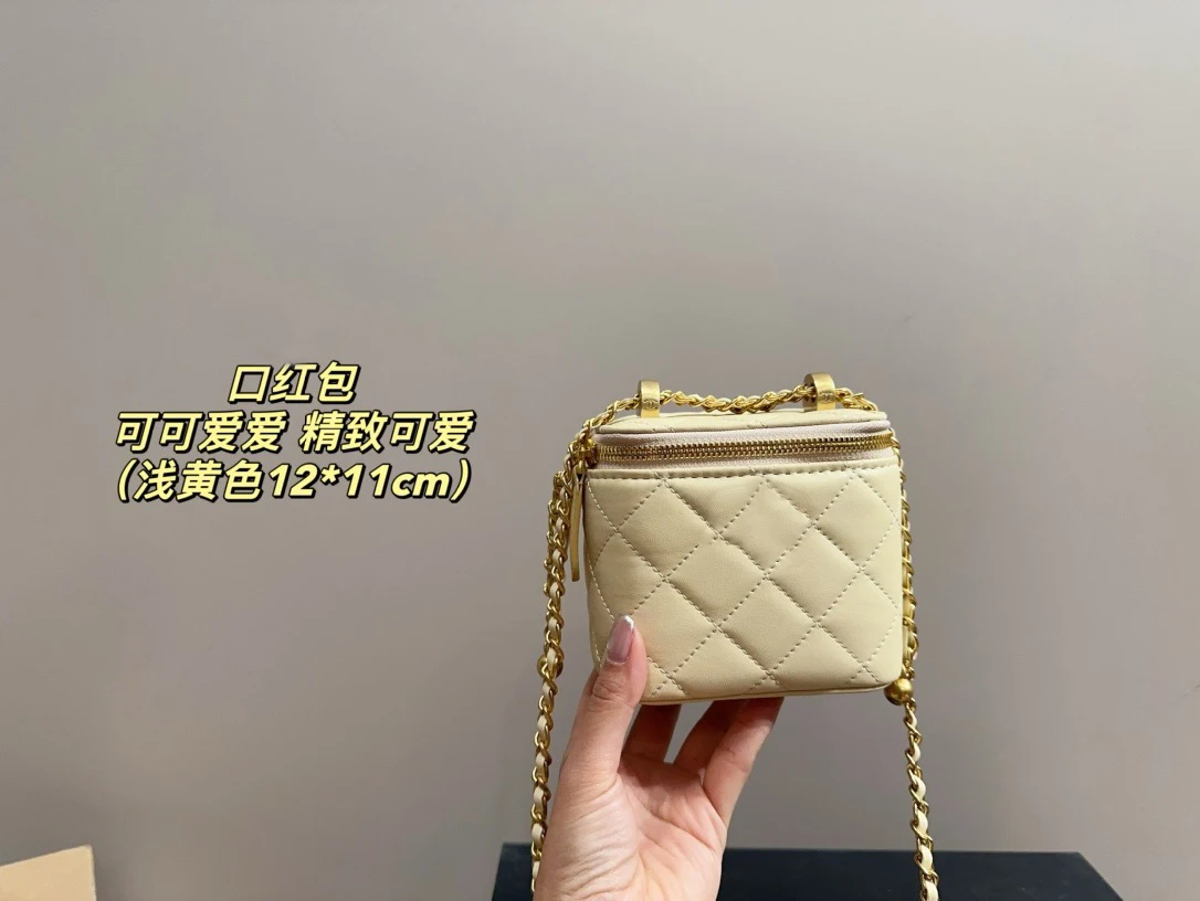 Luxury Design 2024 European and American New Top Quality Women\'s Bag Fashion Leisure Comfortable Handheld Crossbody Bag