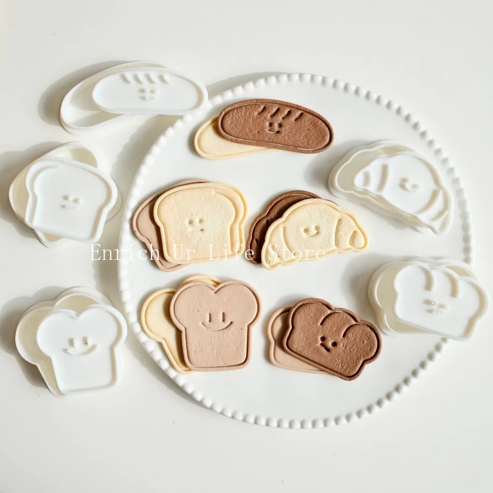 5pcs/set Cartoon Smiling Face Toast Biscuit Mould Croissant Toast Shaped Cookie Cutting Mold Fondant Cake Stamp Cookie Cutter