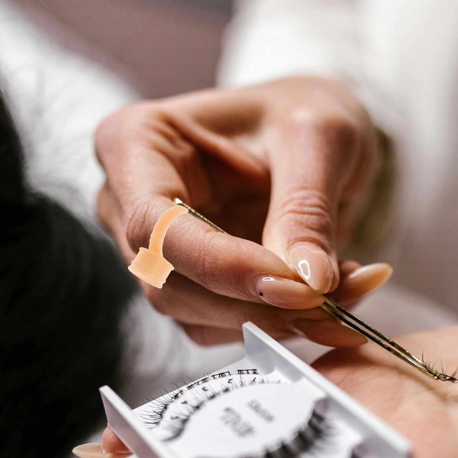 800 szt. Silikonowych pierścieni na klej do rzęs, pojemniki na klej do rzęs do przedłużania rzęs, pierścienie na pigment, pierścienie na tusz do tatuażu