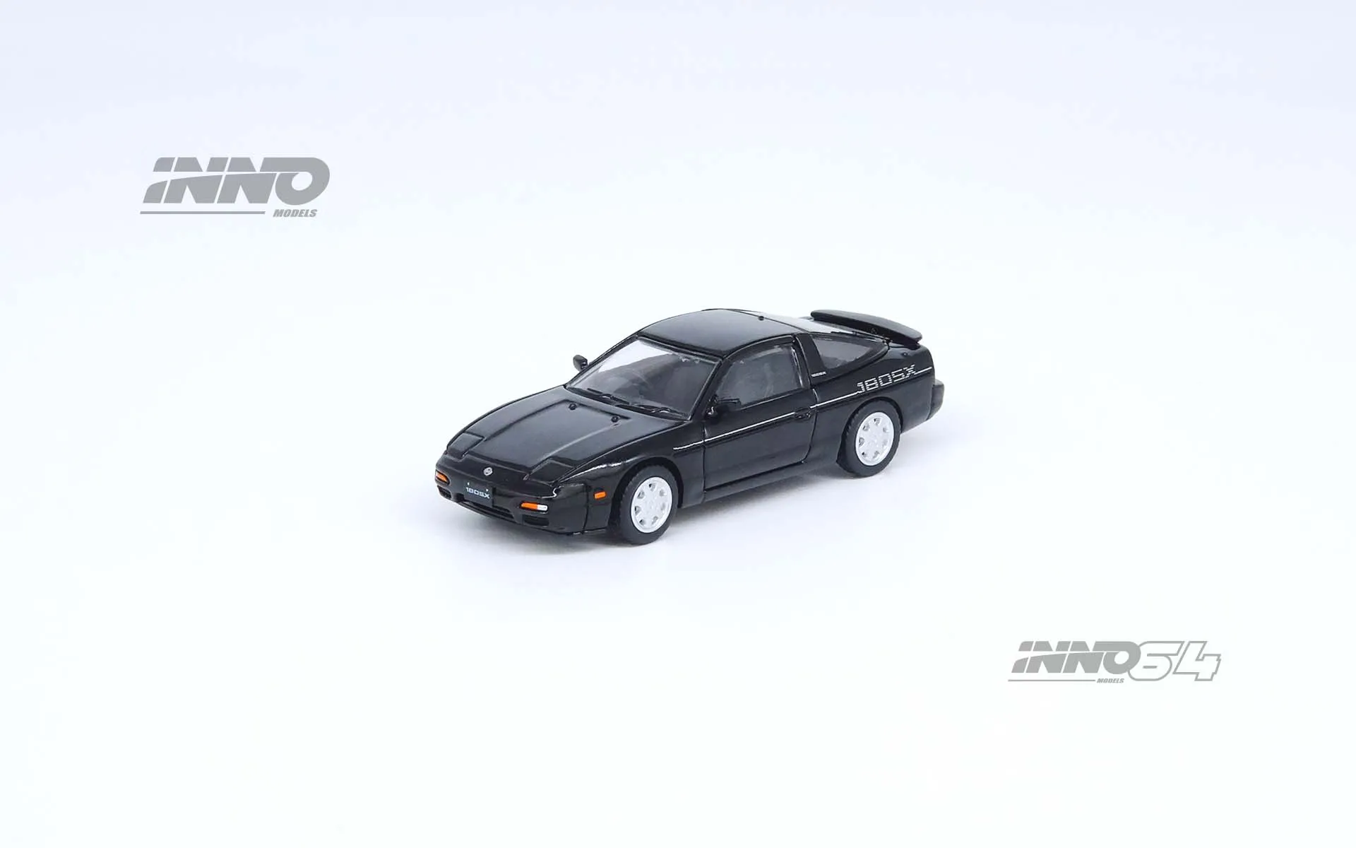 

** Предзаказ ** INNO 1:64 180SX черная модель автомобиля