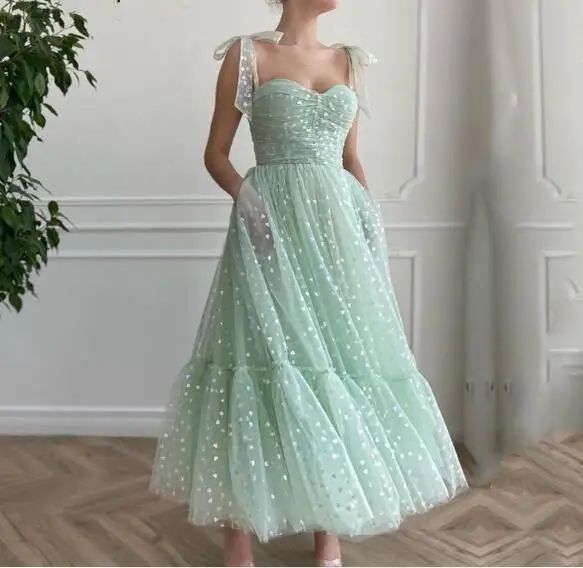 J143 Elegant Mint Green Prom Dresses Tied Bow Straps Sweetheart Bridesmaid Dresses Tulle Net Sleeveless Evening Party Dress