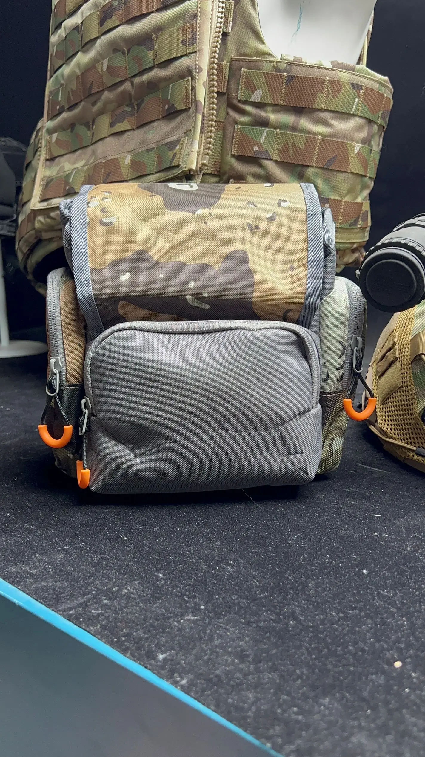 مجهر تسخير الصدر حزمة بينو مع Rangefinder مقاوم للماء الحقيبة Rangefinder الحقيبة بينو للصيد التنزه اطلاق النار