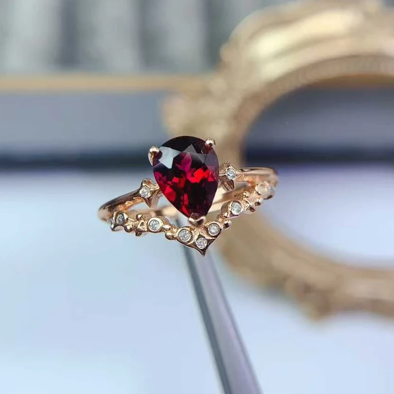 

Real Sterling Silver Ring Natural Garnet Ring 6mm*8mm VVS Grade Garnet 925 Silver Jewelry
