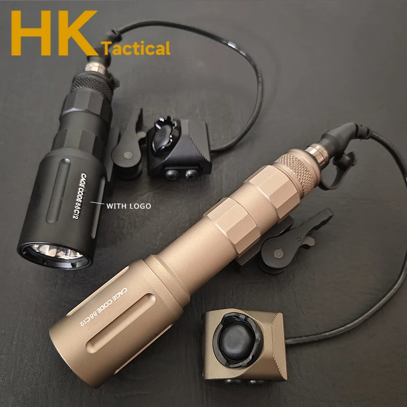 

Tactical With Original Logo V2 Flashlight LED Hunting Weapon Light Hot Button Pressure Switch M300 M600 Reconnaissance Light