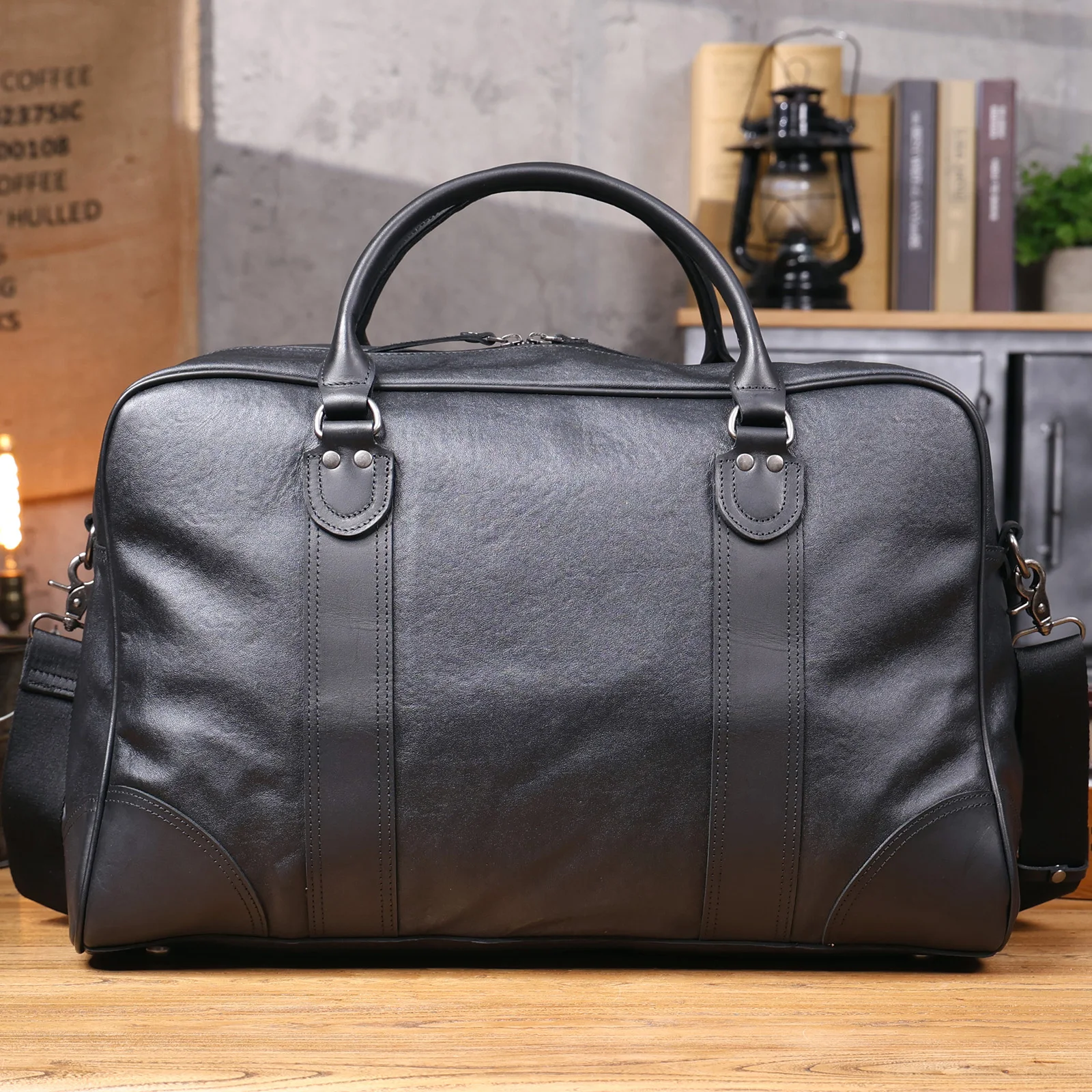 S.WORKER Vintage Reisetasche aus hochwertigem, pflanzlich gegerbtem Leder, Herren-Weekender-Reisetasche, Sporttasche für Outdoor-Reisen – Detail 10