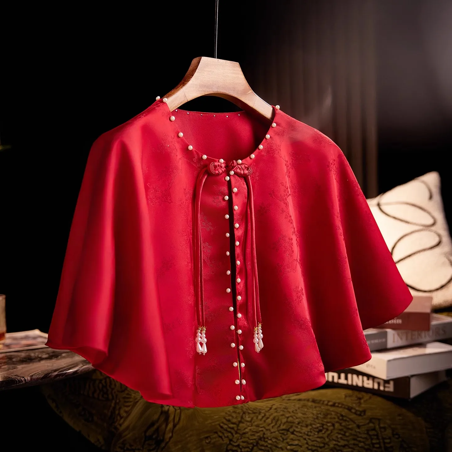

Women's Vintage Pearl Beaded Red Print Pashmina Female Autumn Winter Chinese Style Show Shawl Cloak Collar R2745