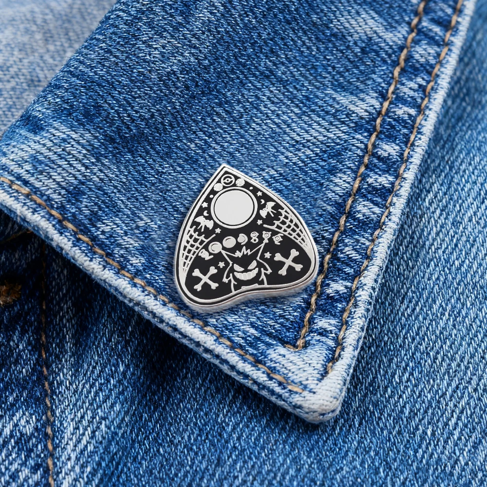 Magisches Ouija-Brett Cartoon-Emaille-Brosche Geister Halloween-Geister-Pin Abzeichen für Spielfans Niedliche Horror-Accessoires – Detail 14