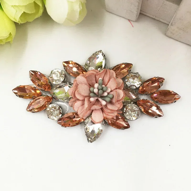 Rhinestone flower beaded appliques patches for clothing DIY iron on rhinestone patches Embroidery parches bordados para ropa