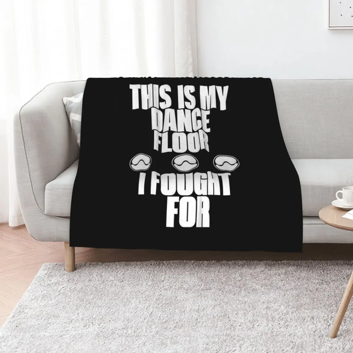 

Free Woman Black and White Throw Blanket Decorative Sofa Custom cosplay anime Plaid on the sofa Blankets