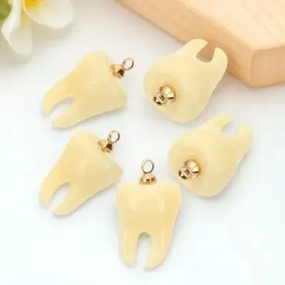 

5 Pcs Tooth Ornaments Charms for Jewelry Making Jewels Vintage Necklace Pendants Diy Accessories