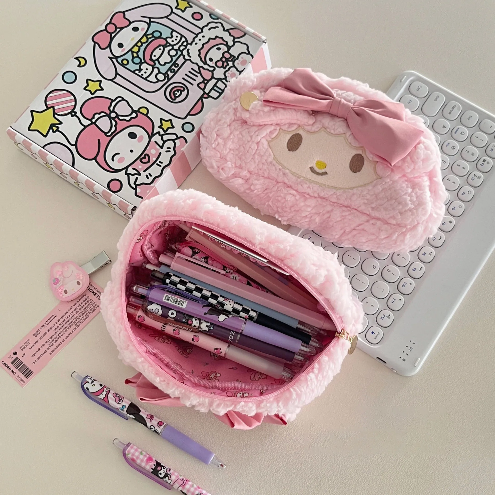 Cute Cartoon Sanrio My Melody Fashionable Latest Pink Plush High Aesthetic Heart-Shaped Pencil Case Large Capacity Cosmetic Bag