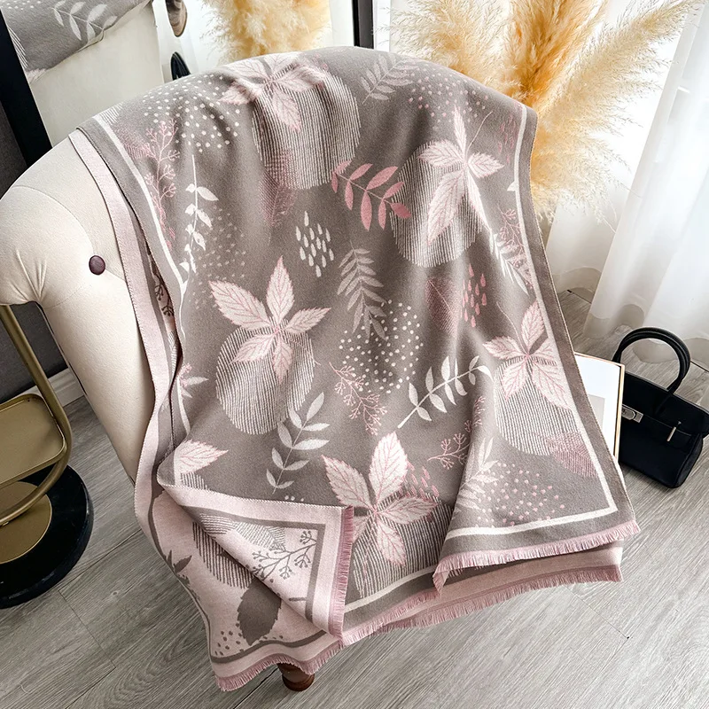 New French retro butterfly premium imitation cashmere scarf women's autumn and winter thickened outer warm office shawl