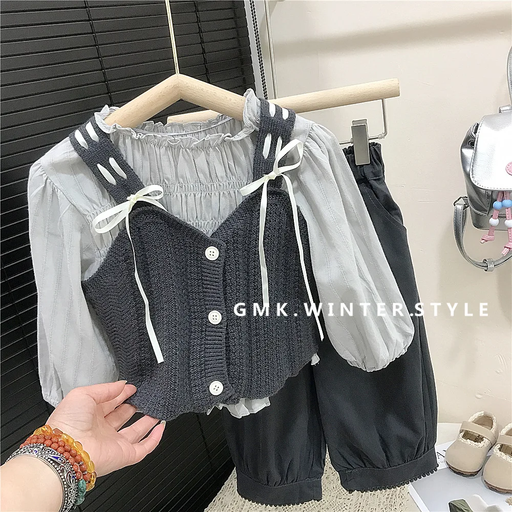 

Girls' spring and autumn bow knitted vest stacked long-sleeved pullover shirt top casual pants three-piece set