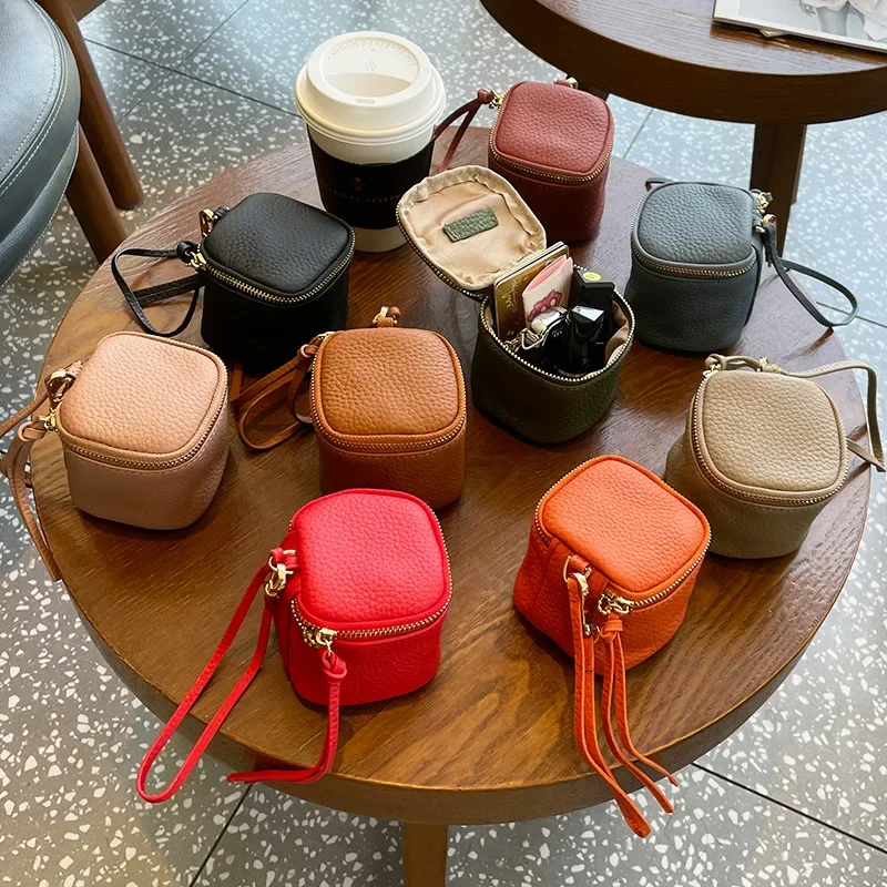 Ladies Genuine Leather Coin Bag Key Bag Headphones Lipstick Air Cushion Bag Fashion Mini Toiletry Bag Cosmetic Pouch