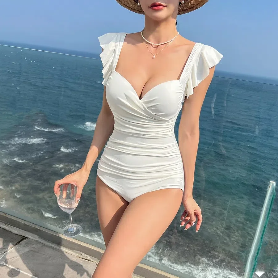 

2025 Halter Ruffle One Piece Swimsuit Women Swimwear Sexy Padded Push Up Swimming Suit Korean Monokini Beach Wear Bathing Suit