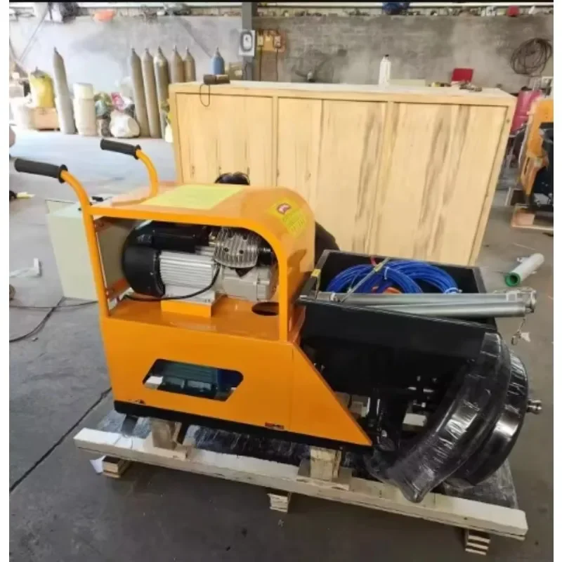 Hot Sale Diesel Gypsum Robot Automatic Wall Screeding Plastering Finishing Render Mortar Spray Machine for Sale