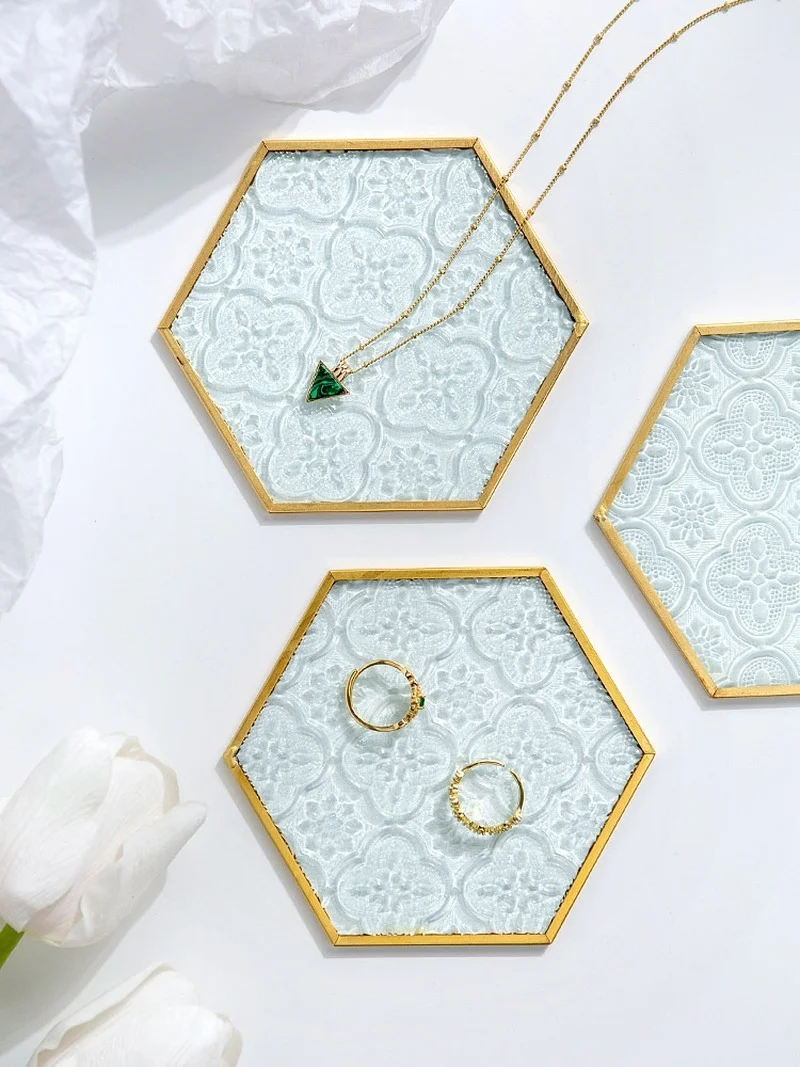 Vintage Embossed Begonia Flower Glass Mat Jewelry Cosmetics Dessert Photography Shooting Props Photography Decorative Ornaments