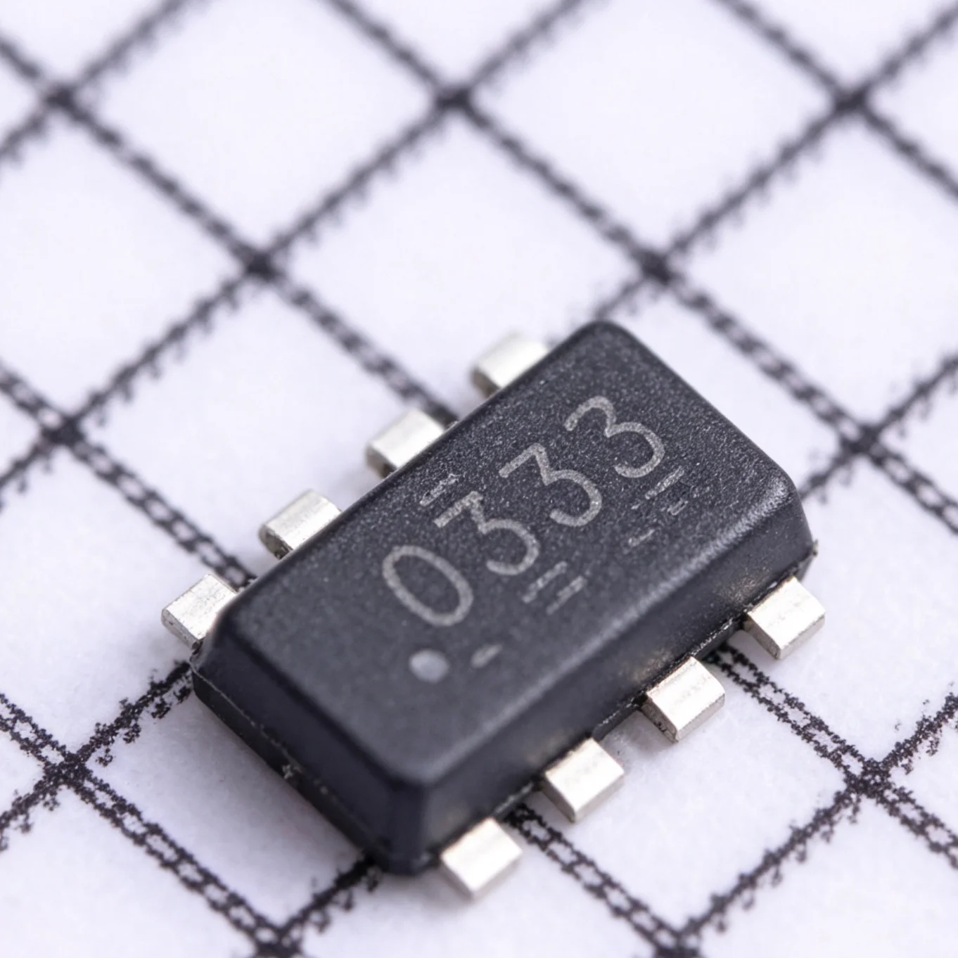 5PCS TPS610333DRLR Marking 0333 SOT-5X3 (DRL)8Pin SOT583  2.4MHz 5.5V NEW Original IC Chip 1.85A boost converter PFM/PWM control