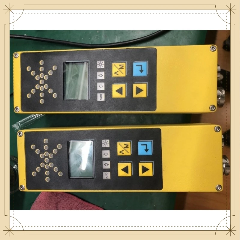 Asphalt Paver Screed Shoe & Leveling Control Box, Replacement Parts for Screed Beam Road Construction Machine