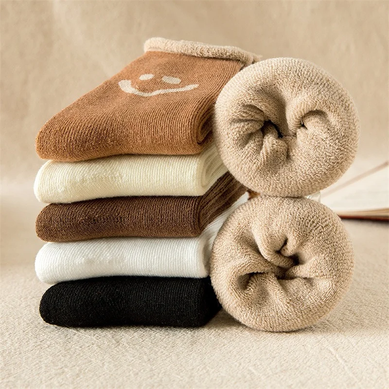 Autumn and Winter Thickened Warm Velvet Terry Hosiery Japanese Women's Smiling Face Floor Socks Mid-tube Cotton Towel Socks