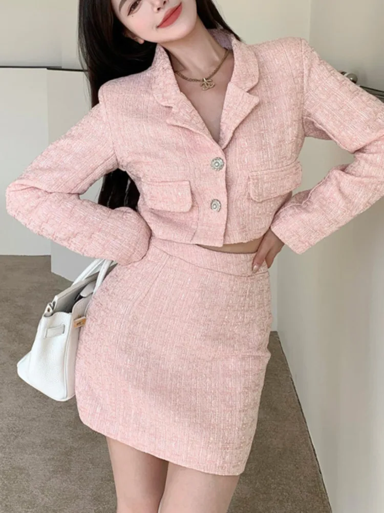 

Новый осенний твидовый комплект из двух предметов, женская одежда, укороченный топ, мини-юбка, комплект Vetement Femme, высококачественные женские элегантные костюмы с юбкой, 2025