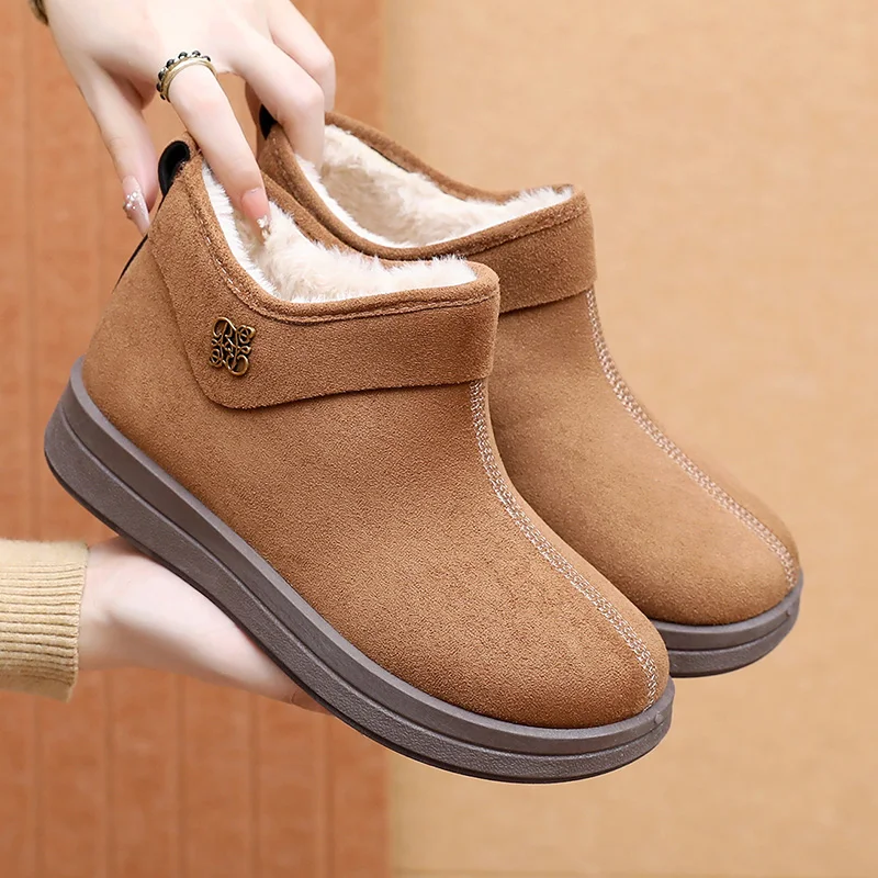 

Winter New Women's Casual Cotton Shoes with Fleece for Cold Weather Anti-Slip and Durable Sole Free Women's Cotton Shoes