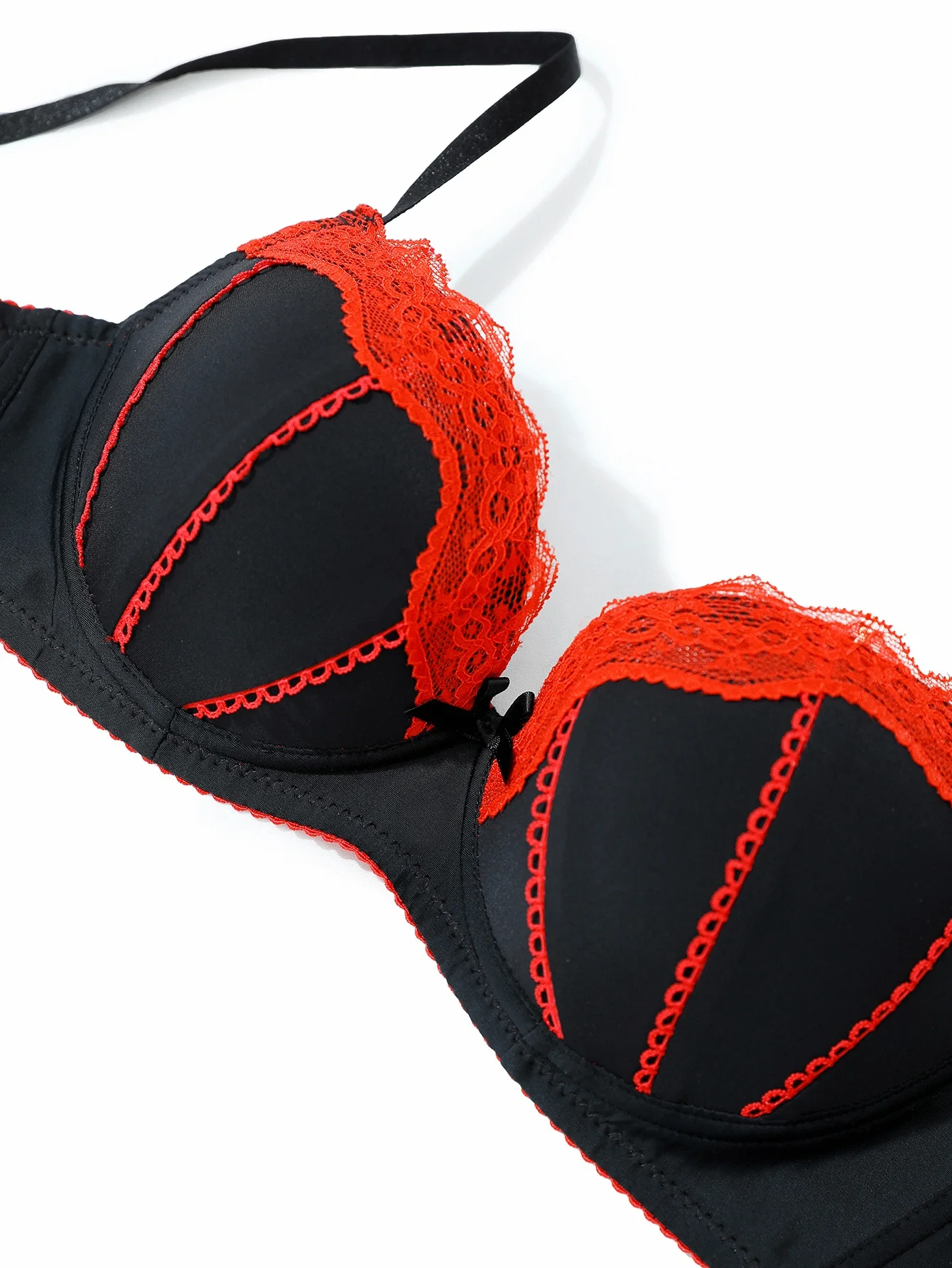 Thumbnail 3 - #36 Trending Lace Bralette Tops Right Now