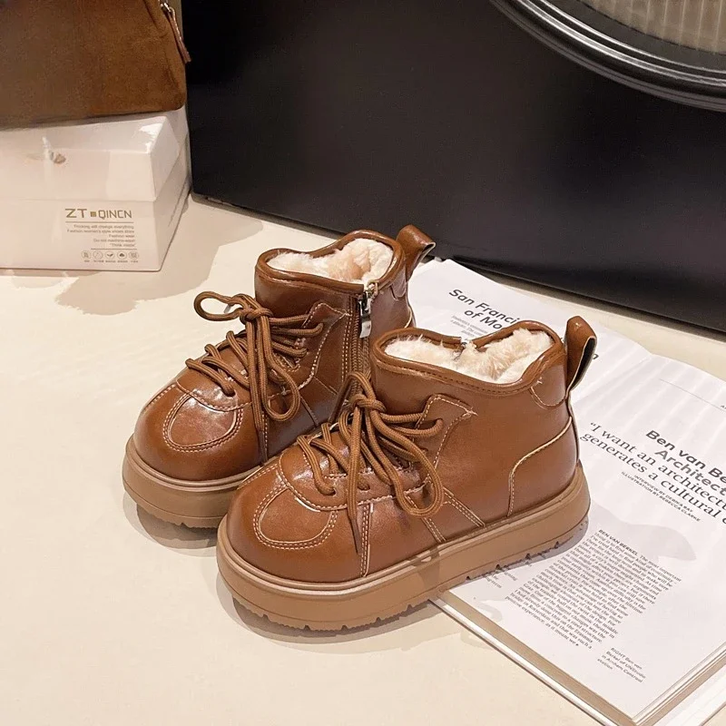 

2025 Winter Girls Outdoor Thermal Short Boots Warm Plush Kids Snow Boots Solid Color Fashion Thick Bottom Children Ankle Boots