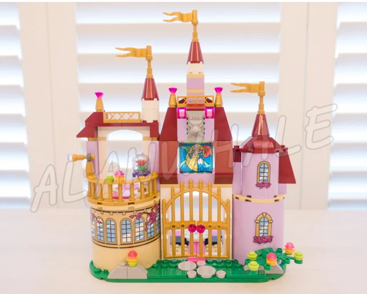 376pcs Princess Royal Girls 2-story Enchanted Castle Beast Revolving Dance 10565 Building Blocks Sets Compatible With Model