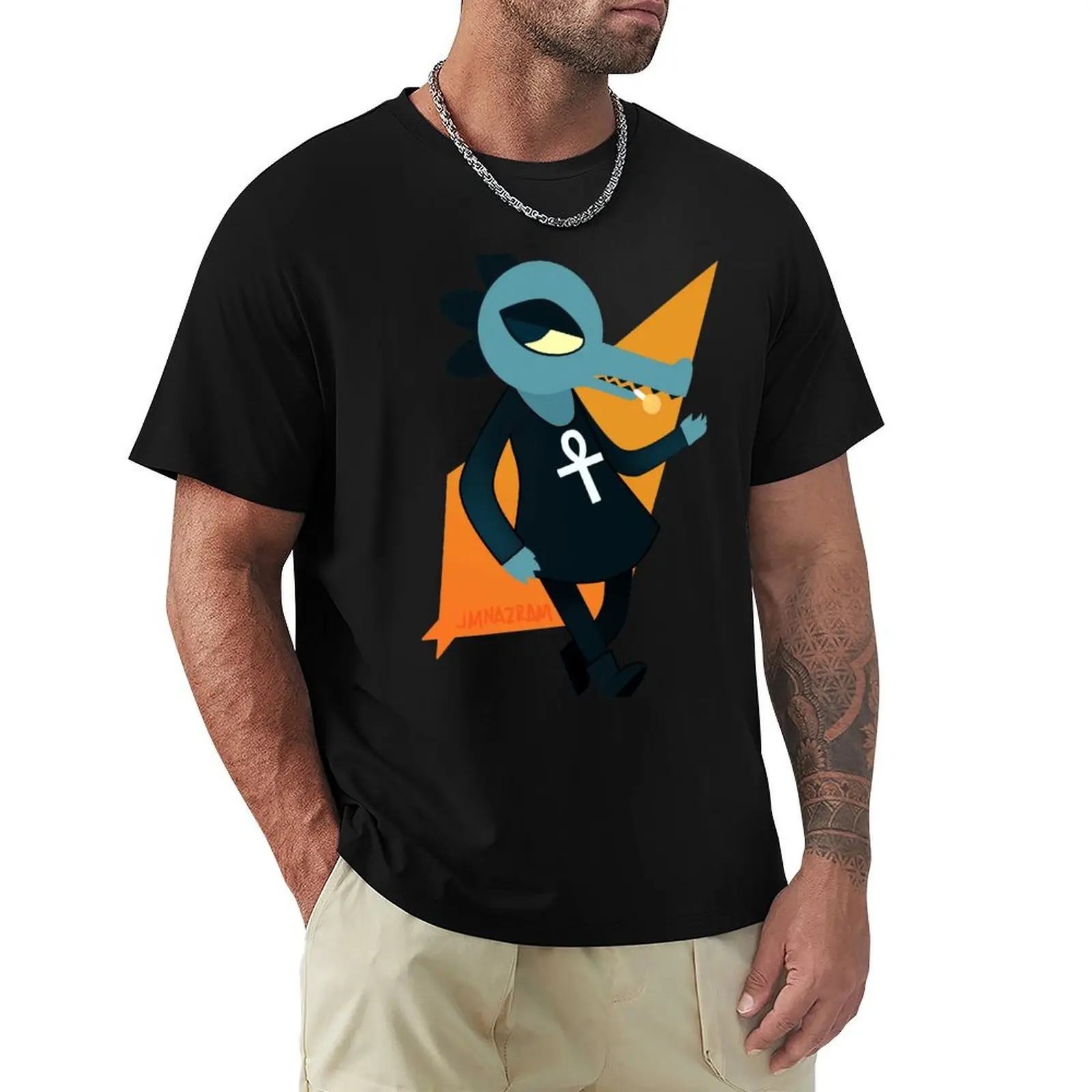 

NIGHT IN THE WOODS - Bea T-Shirt Large Size Short Sleeve T-Shirt